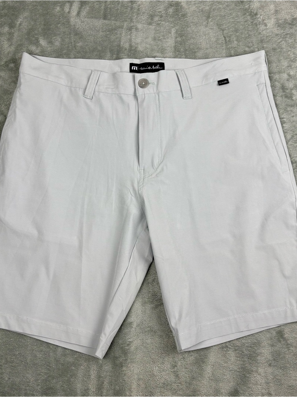 Travis Mathew Carlsbad Shorts Mens 36 Light Gray Performance Stretch Golf